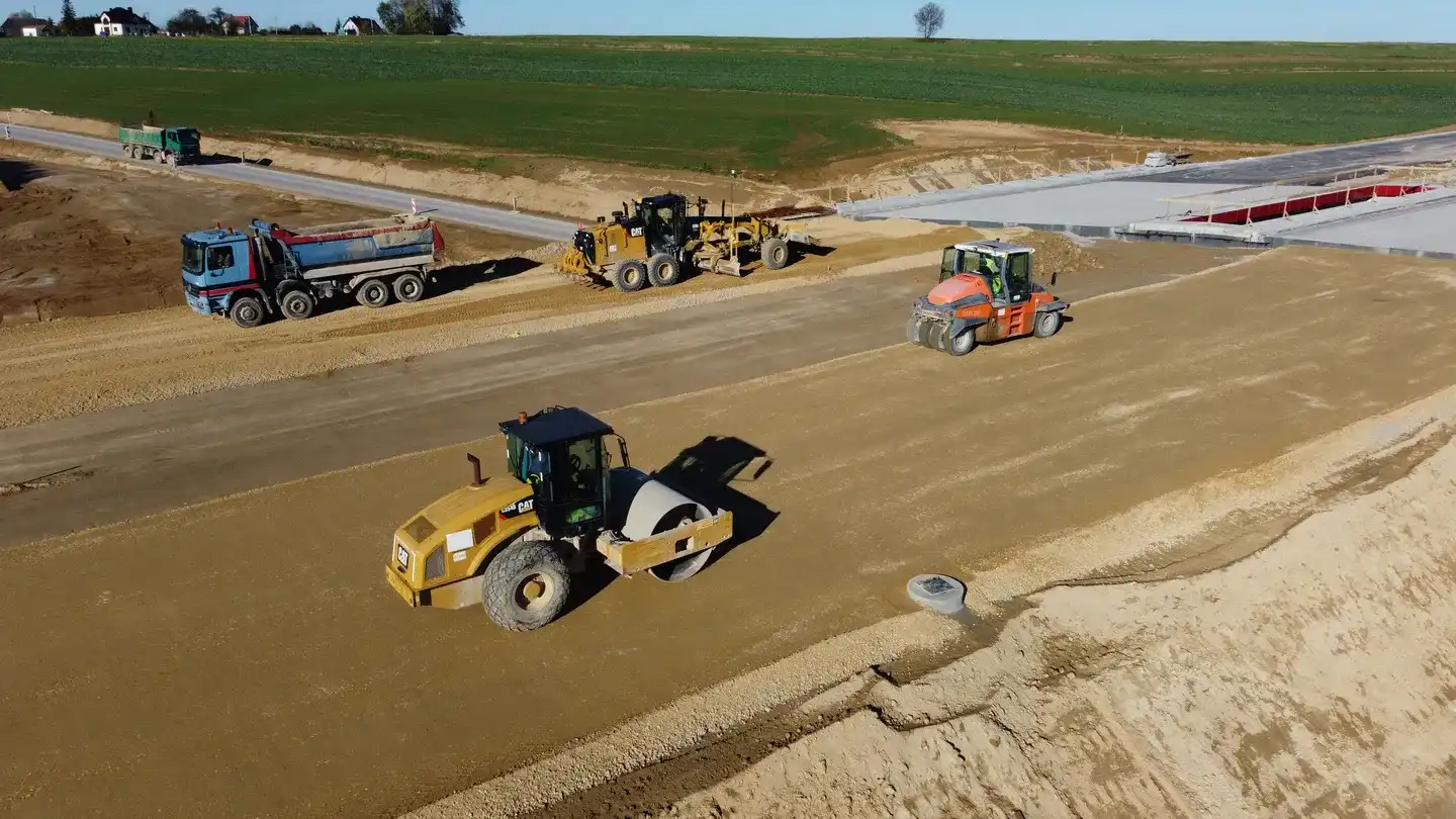 Design and construction of expressway S7 Miechów – Szczepanowice – view 7