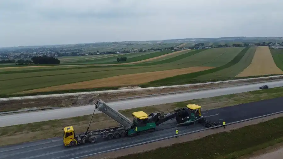 Design and construction of expressway S7 Miechów – Szczepanowice – view 5