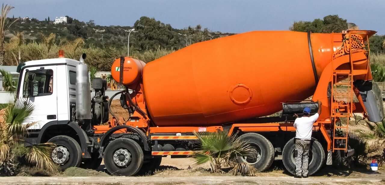 Concrete mixer
